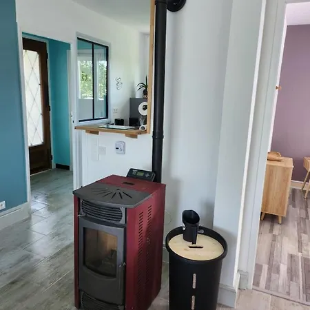 Maison D'allier Ferienhaus Le Veurdre