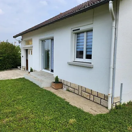 Dom wakacyjny Gite Maison D'allier Le Veurdre