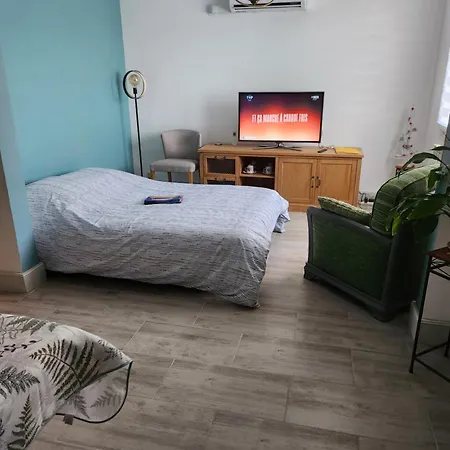 Maison D'allier Ferienhaus *